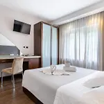 Aston 4* Pino Torinese