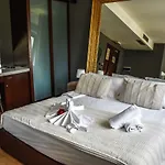 Aston Hotel Pino Torinese
