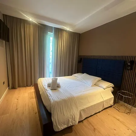 Hotel Aston 4*