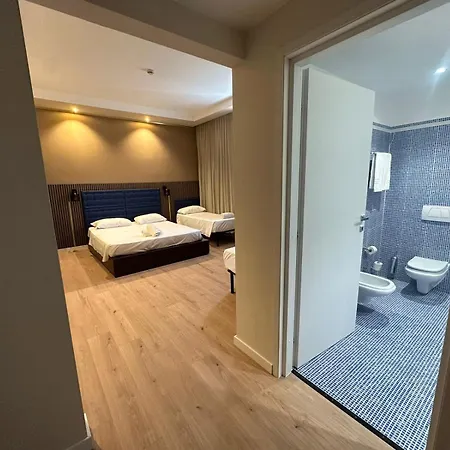 Hotel Aston