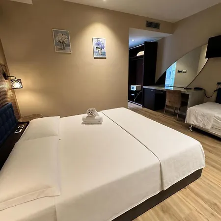 Hotell Aston Pino Torinese