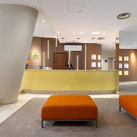 Aston Hotel 4*
