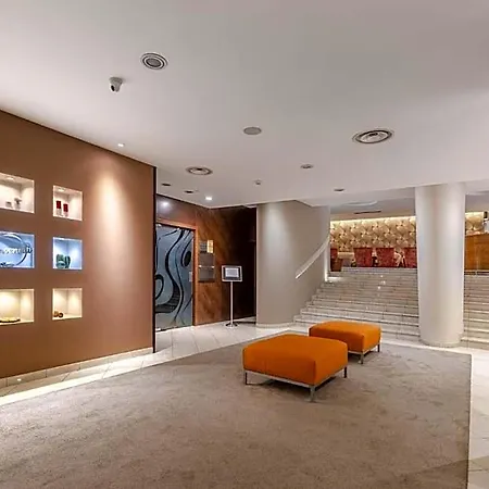 Aston 4* Pino Torinese