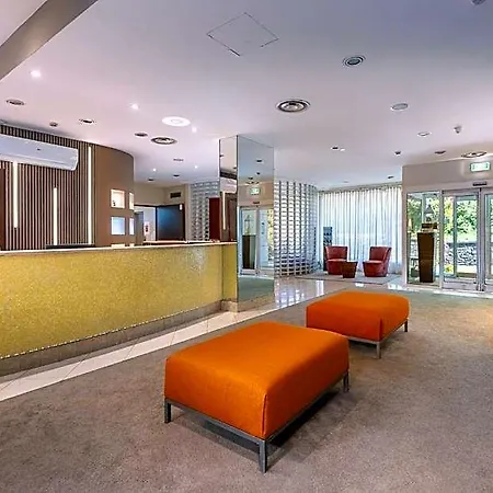 Aston Hotel 4*