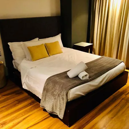 Aston 호텔 4*